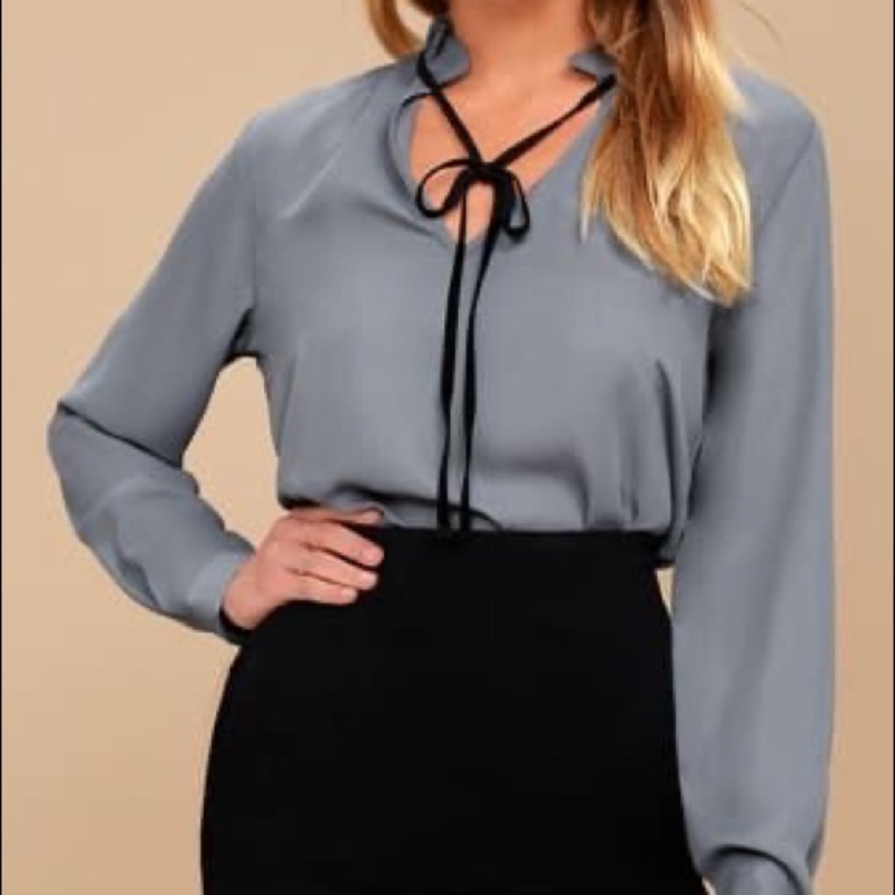 Lulu’s Tea Shop Grey Long Sleeve Top- S